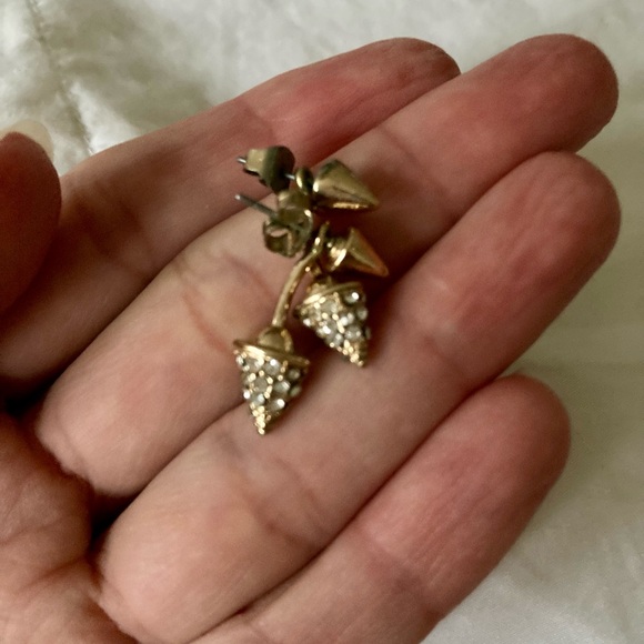 Spike stud crystal earrings - Picture 4 of 4